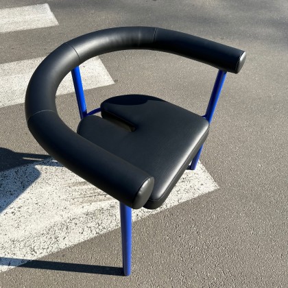Стілець Stacker